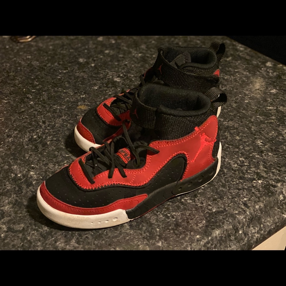 Boys GUC JORDAN’S